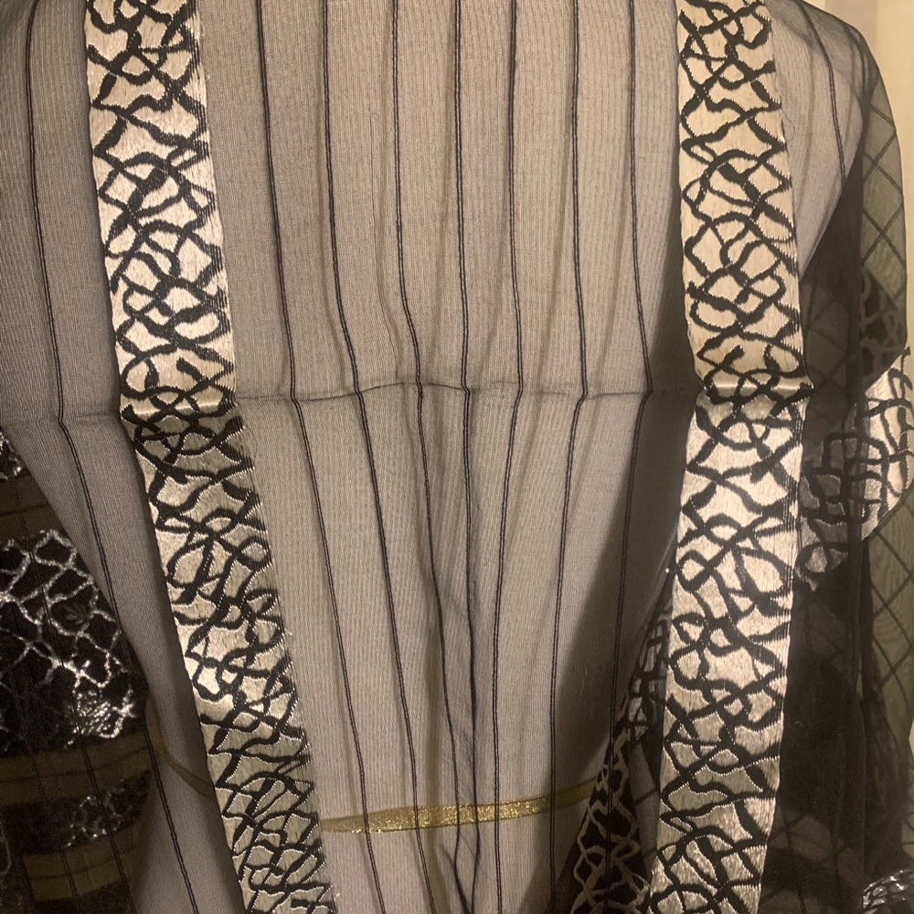 Elegant Black and Silver Sheer Shawl - Picture 3 of 6